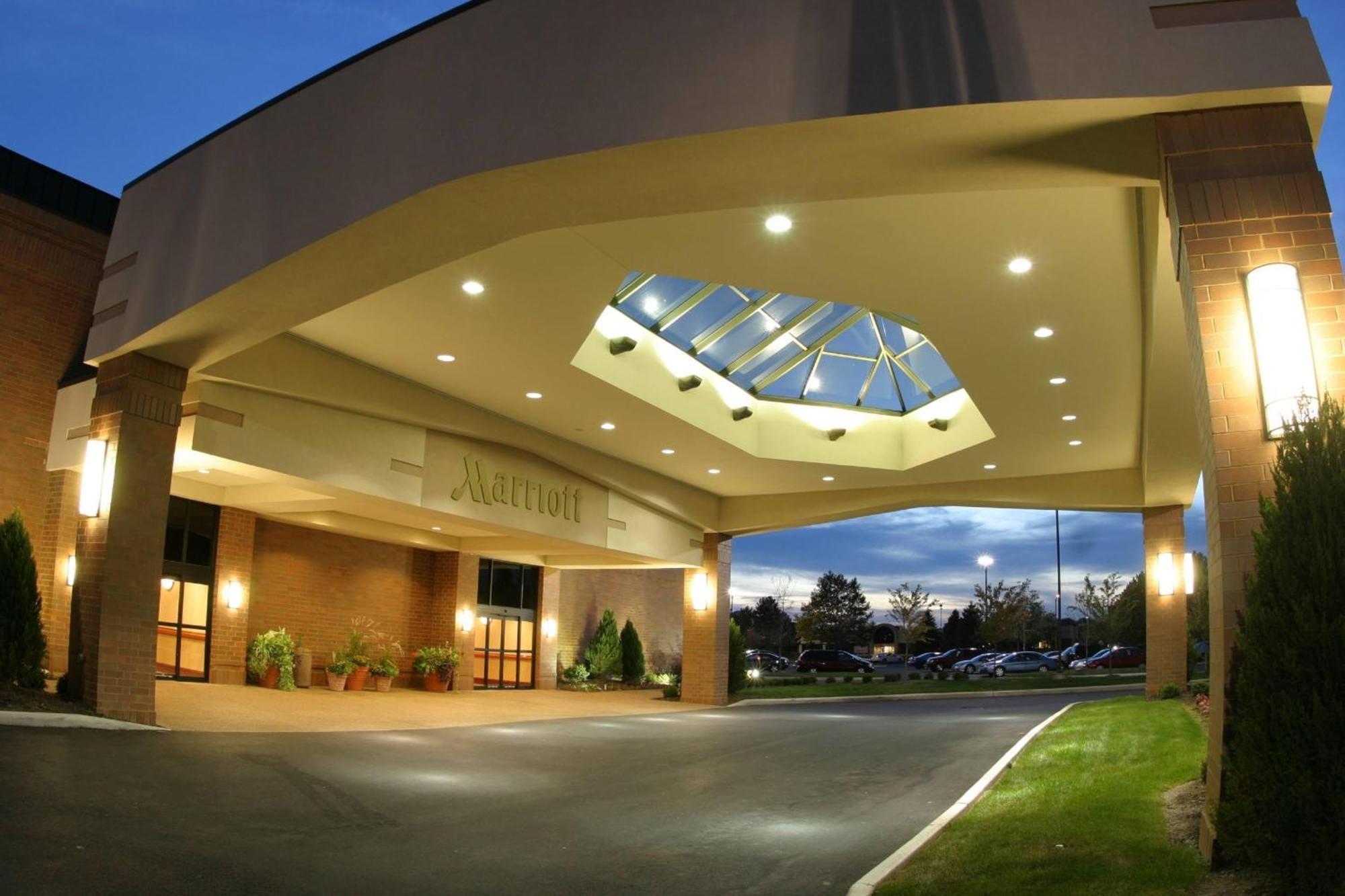 Columbus Airport Marriott Hotel Екстериор снимка