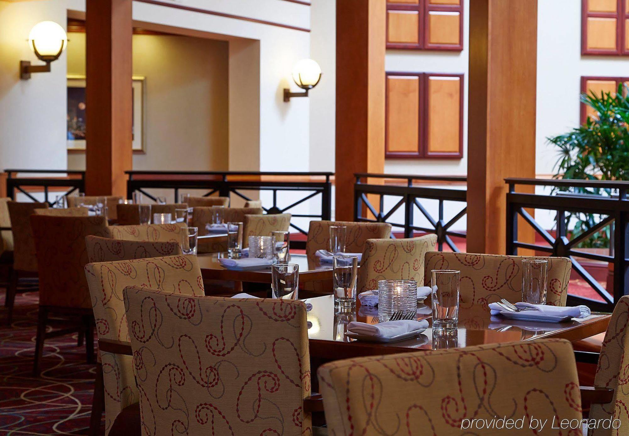 Columbus Airport Marriott Hotel Екстериор снимка
