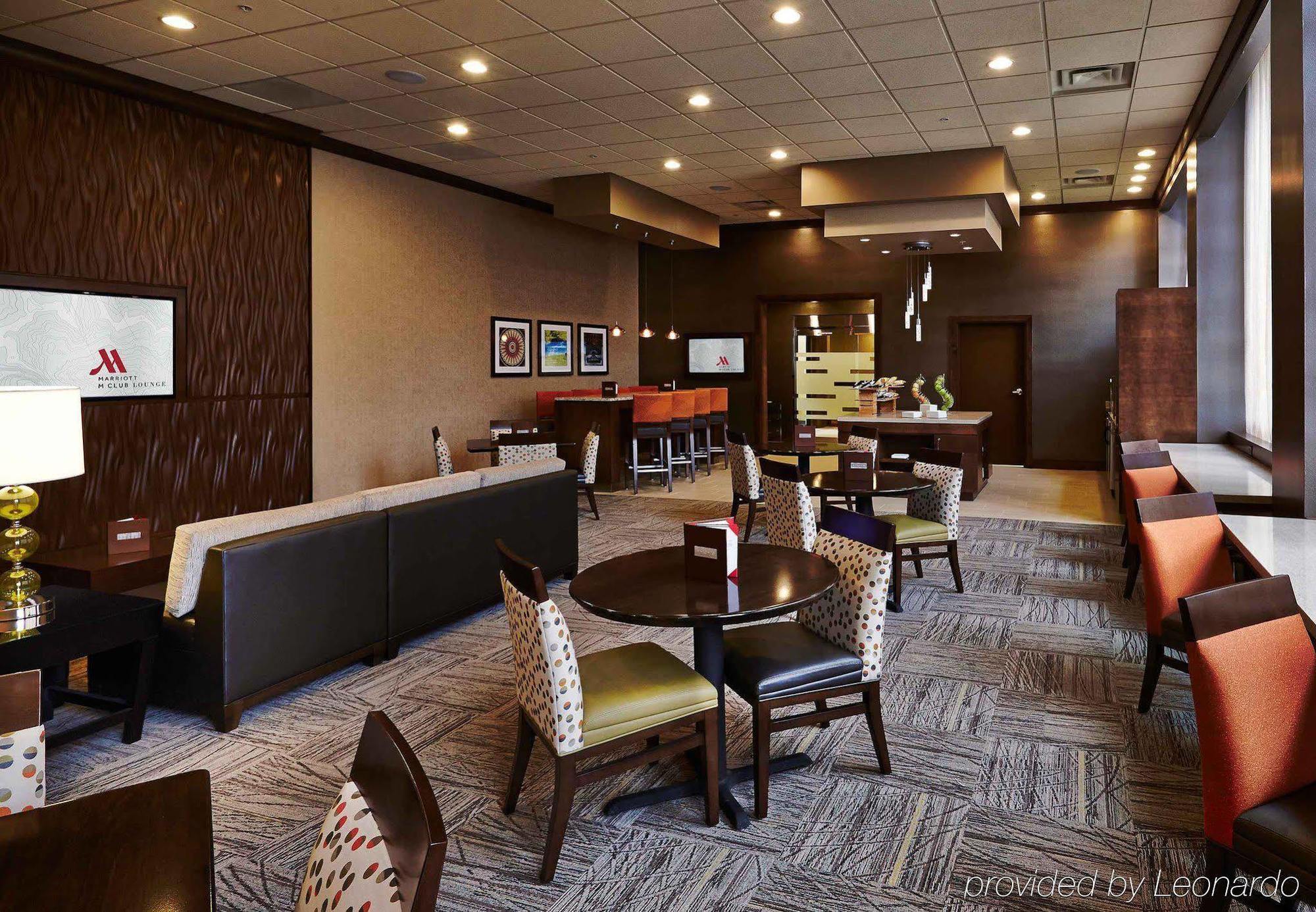 Columbus Airport Marriott Hotel Екстериор снимка